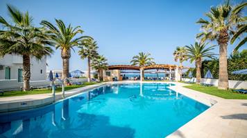 Hotel Eva Bay