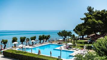 Mimoza Beach